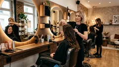 Koliko često zapravo trebaš rezati kosu: dugu, srednje dugu i kratku – vodič korak po korak